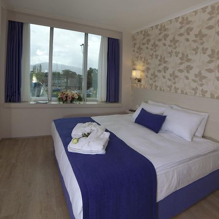 Walk In Hotel Σμύρνη Εξωτερικό φωτογραφία