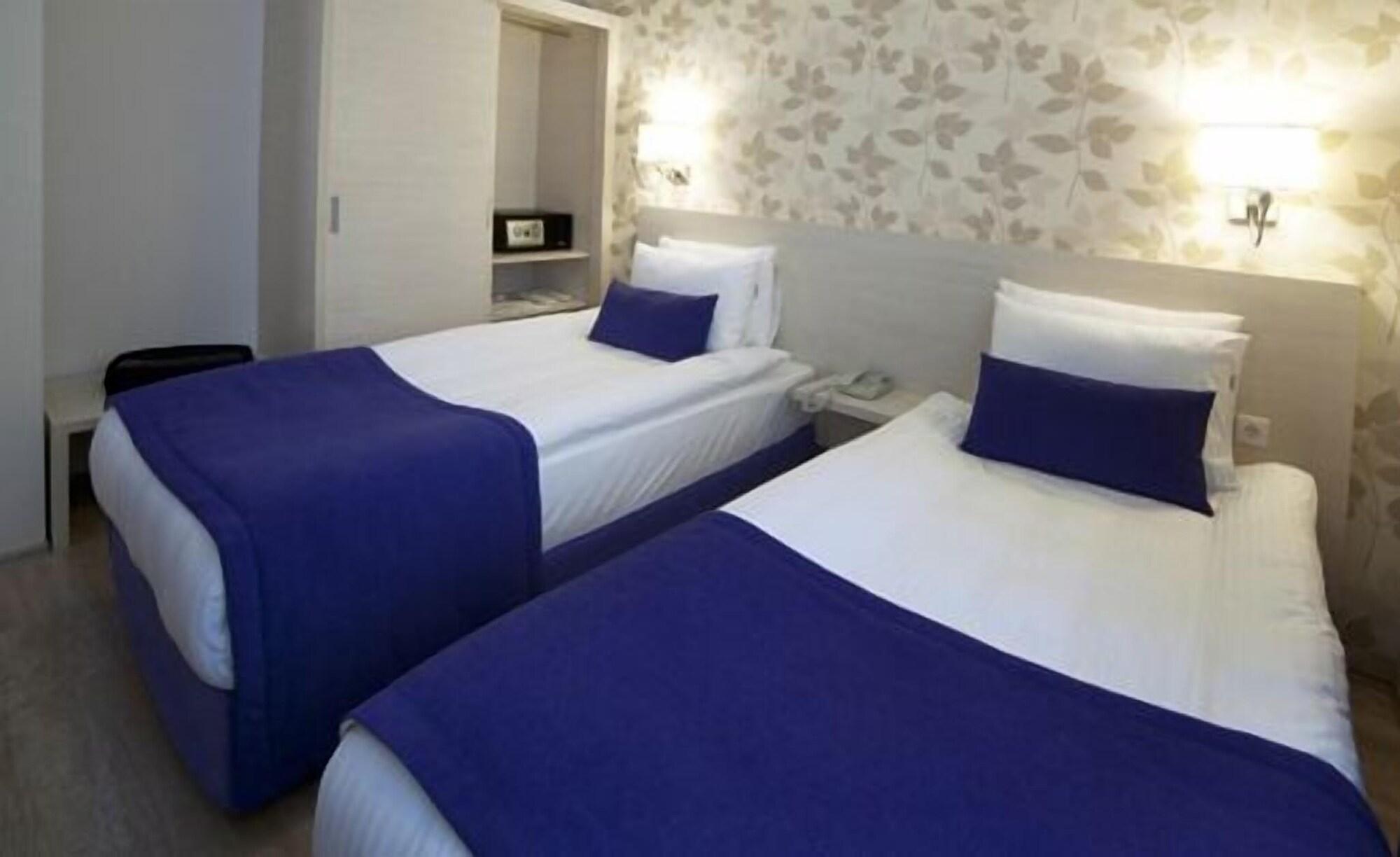 Walk In Hotel Σμύρνη Εξωτερικό φωτογραφία