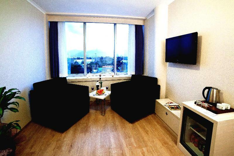 Walk In Hotel Σμύρνη Εξωτερικό φωτογραφία